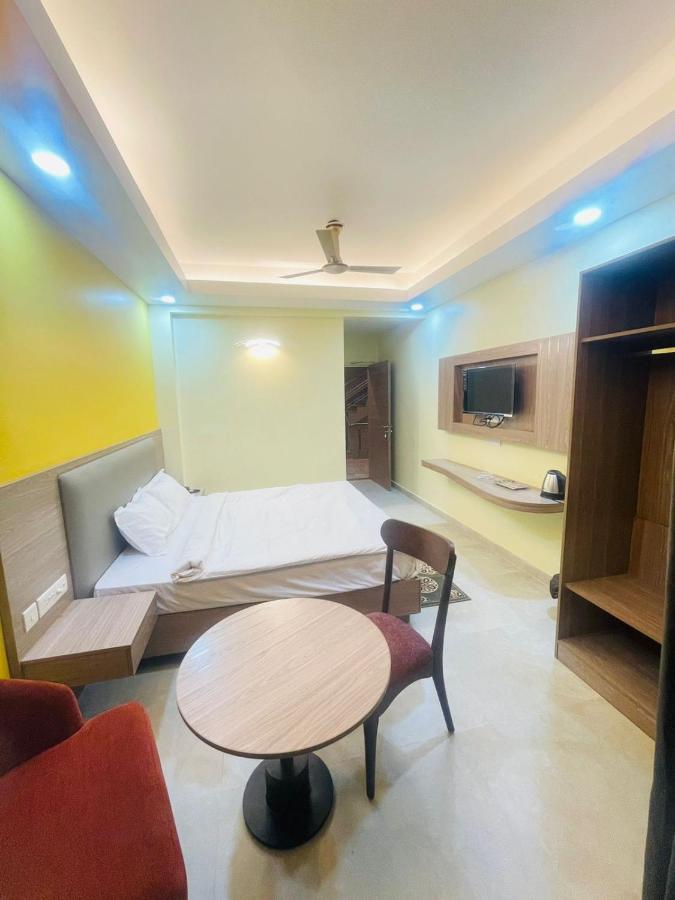 Royal Beach International Puri Exterior foto