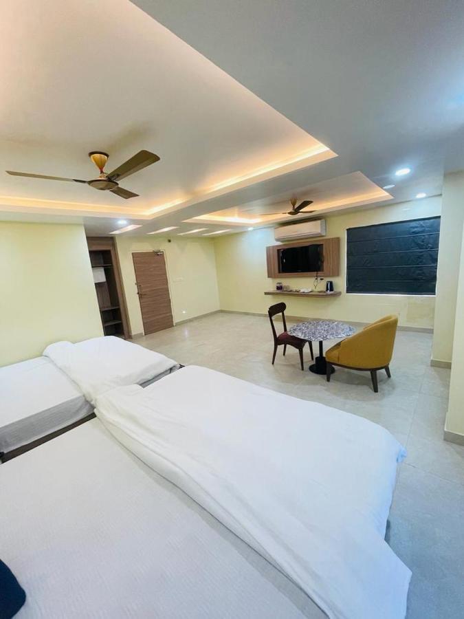 Royal Beach International Puri Exterior foto