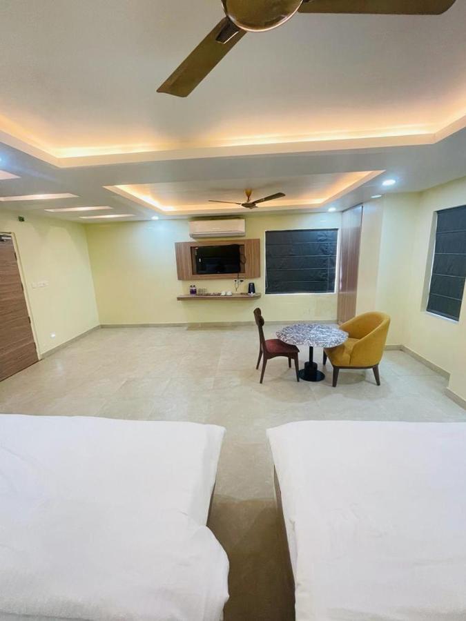 Royal Beach International Puri Exterior foto